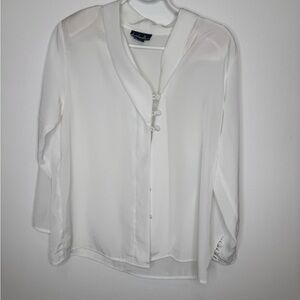 Chic White Button-Up Blouse